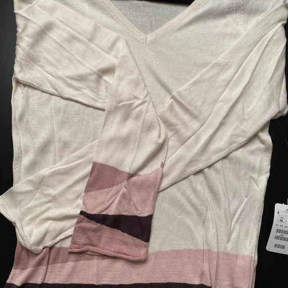 H&M sweater - Picture 2 of 5